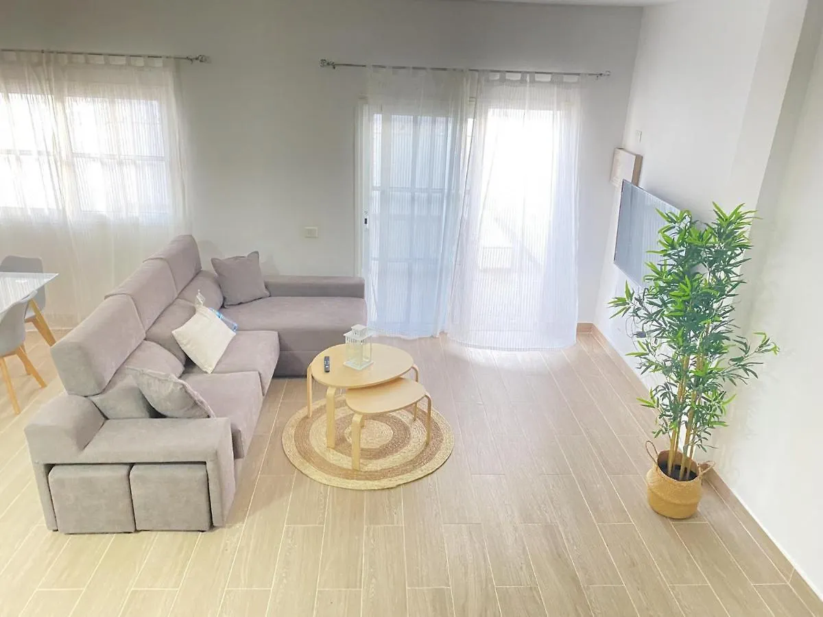 Apartamento con piscina cerca de Playa del Castillo España