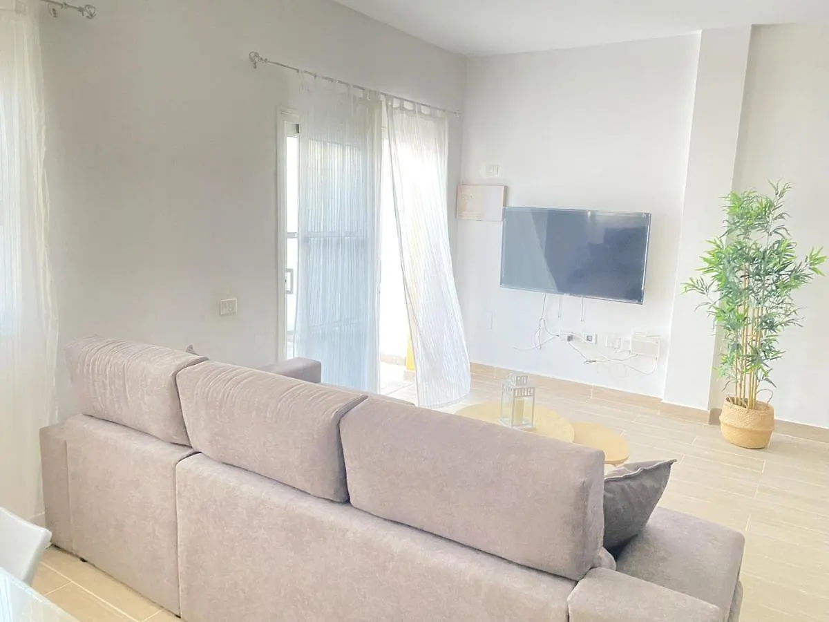 Apartamento con piscina cerca de Playa del Castillo
