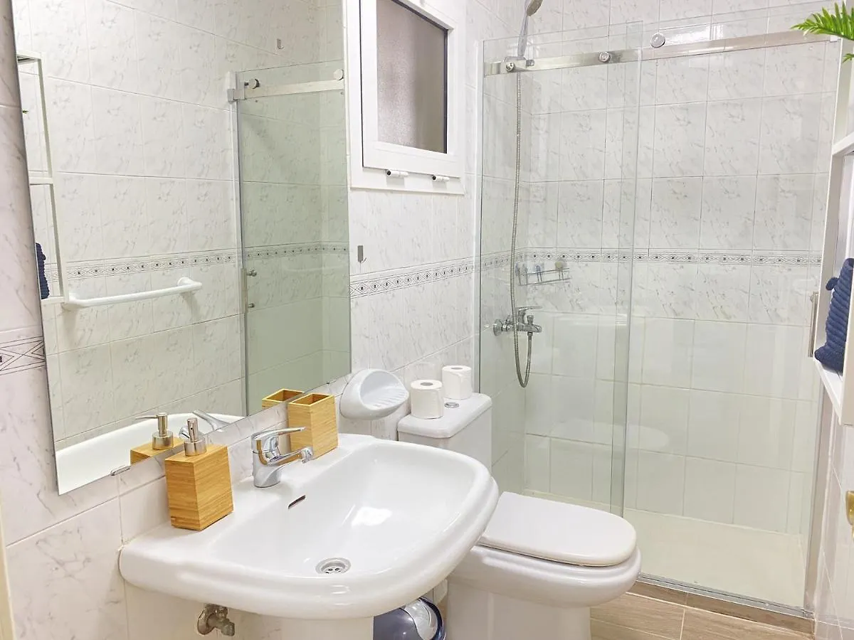 Apartamento con piscina cerca de Playa del Castillo  Caleta de Fuste